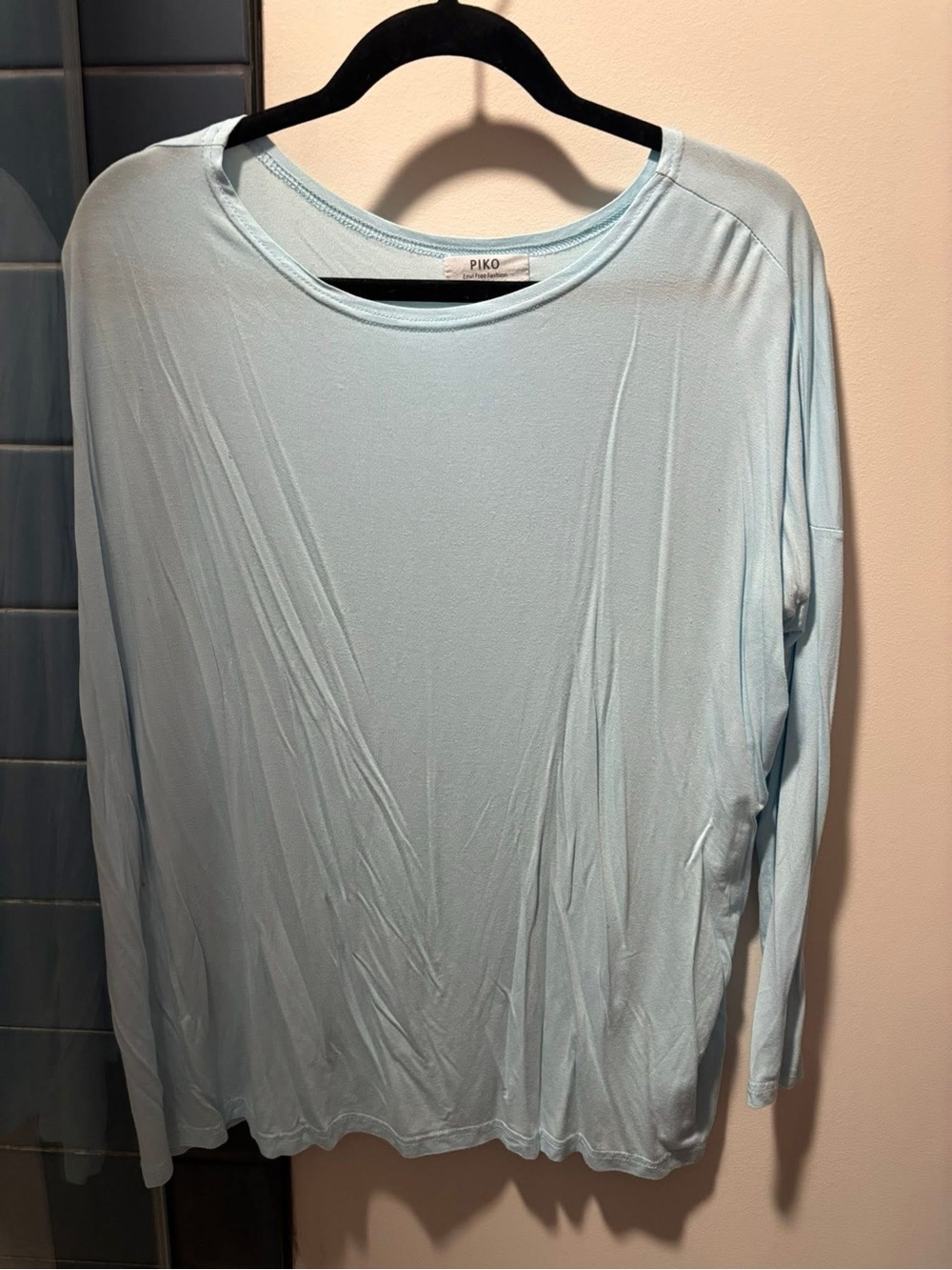 Piko 1988 Women's Long-Sleeve Crew Top in Pale Blue